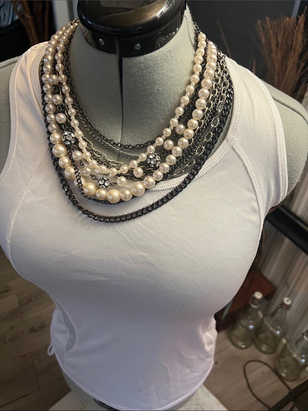 Multi-Strand Pearl and Black Chain Necklace - Ivory Pearls